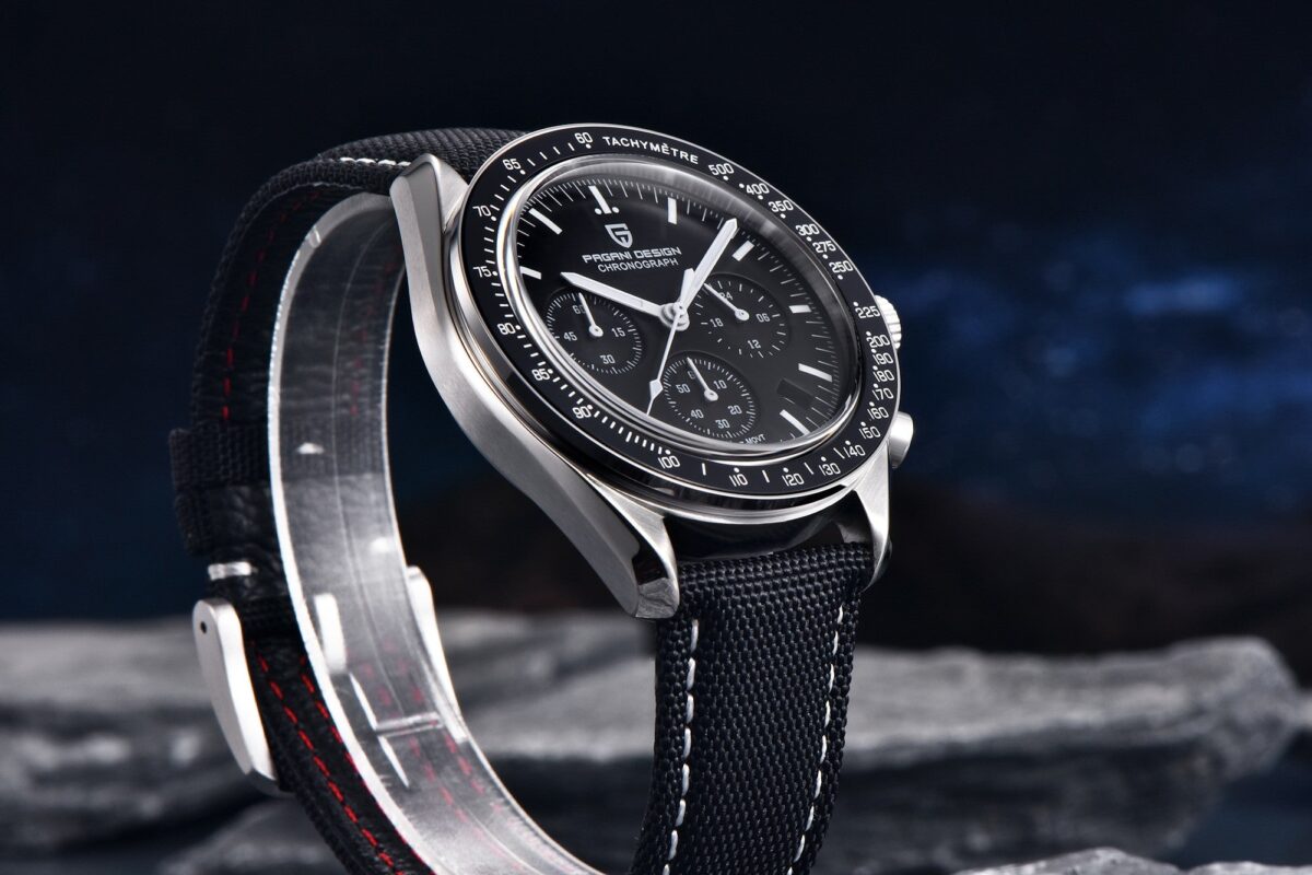 Moon Chronograph Textile | Reloj Cronógrafo de Cuarzo – 42mm