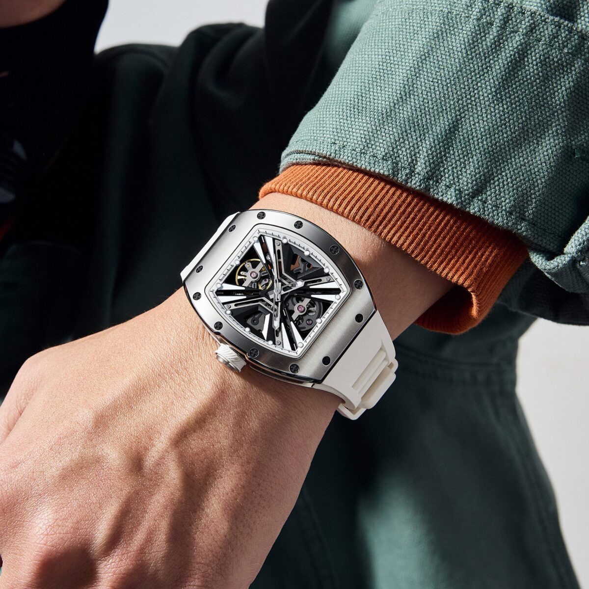 Tonneau 35 Rafa Sport | Automatic Watch – 42mm