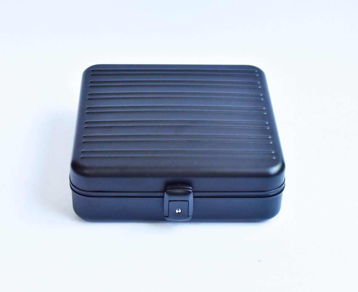 AeroVault Black | 9-Slot Watch Box – Aluminum